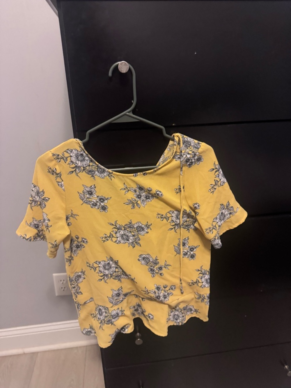 Yellow Floral Short-Sleeve Tie-Neck Blouse